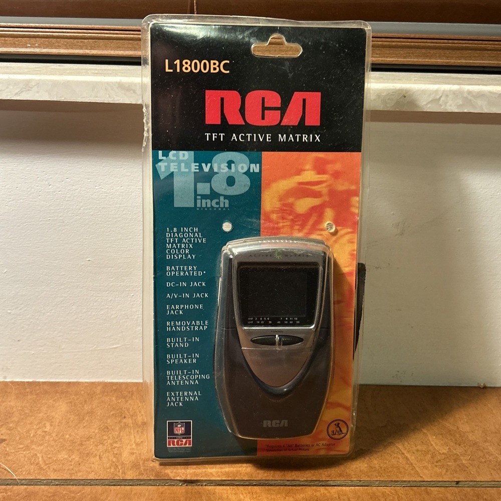 New RCA VINTAGE 1.8" Active Matrix Portable TV HandHeld VHF UHF Model L1800BC C2